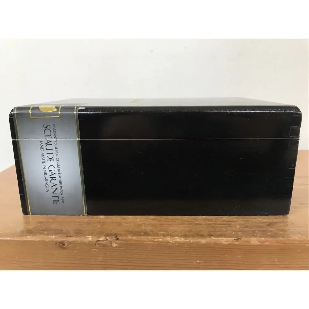 Vintage L'atelier Wooden Empty Black Painted 15 Sceau De Garantie Cigar Box
